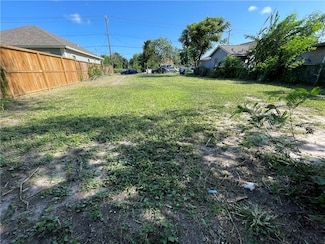 1418 Mary St, Corpus Christi, TX 78401
