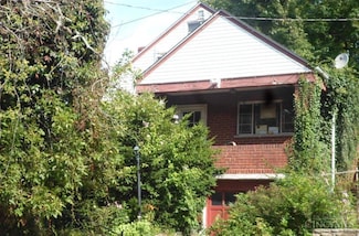 2424 Canterbury Ave, Cincinnati, OH 45237