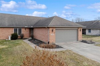 1990 Swallowtail Ct, Clayton, OH 45315