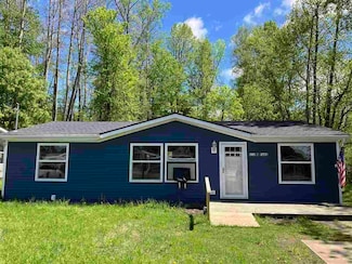 616 N Park St, Boyne City, MI 49712