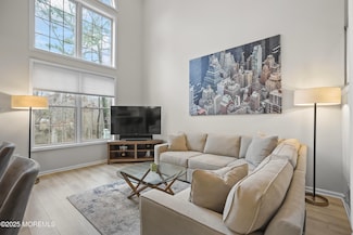 51 Osprey Dr, Old Bridge, NJ 08857