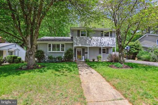 19 Bristol Dr, Annapolis, MD 21401