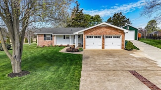 404 Manor Cir, Lewisburg, TN 37091