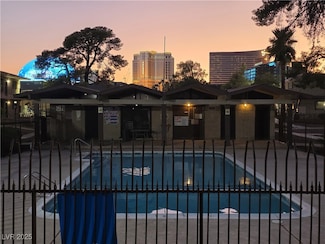 575 S Royal Crest Cir Unit 26, Las Vegas, NV 89169