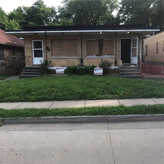 1205 W Mccarty St, Jefferson City, MO 65109
