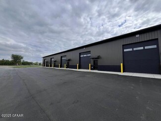 2313 S Washington St, Grand Forks, ND 58201