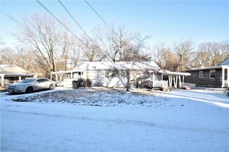 1405 S Franklin Ave, Independence, MO 64052