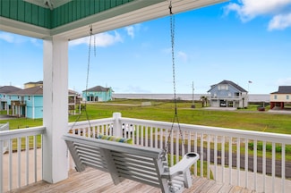 3347 Prides Way, Crystal Beach, TX 77650