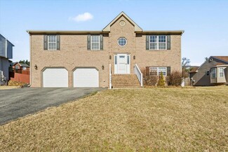 4505 Great Glen Dr, Salem, VA 24153