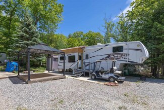 99 Four Rod Rd Unit 215, Rochester, NH 03867