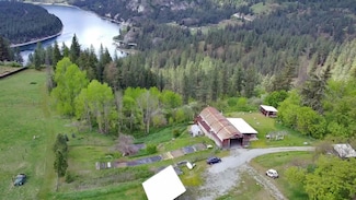 3164 Denney Ranch Way, Kettle Falls, WA 99141