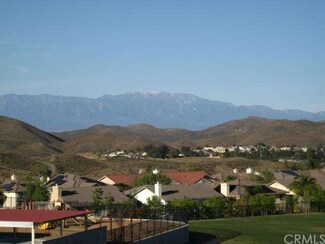 31 Ponte Loren, Lake Elsinore, CA 92532