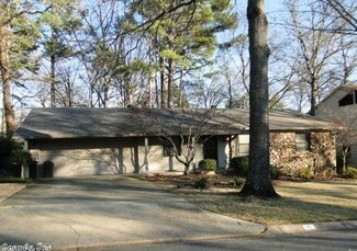 47 Coachlight Dr, Little Rock, AR 72227