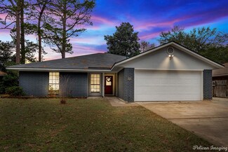 2635 Southcrest Dr, Haughton, LA 71037