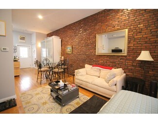 132 Marcella St Unit 2, Roxbury, MA 02119