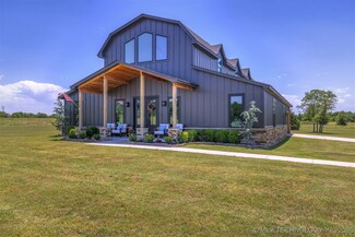 22450 S Rocky Ridge Ln, Claremore, OK 74019