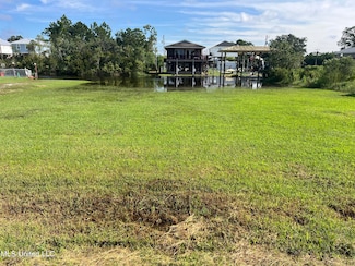 0 Robin St, Bay Saint Louis, MS 39520