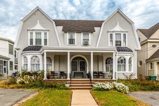 16 Grosvenor Park, Lynn, MA 01902