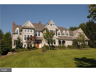 147 Exeter Rd, Devon, PA 19333