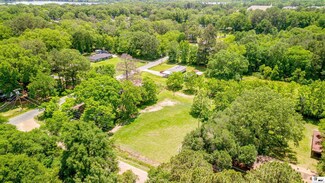 305 Hickory St, Bawcomville, LA 71292