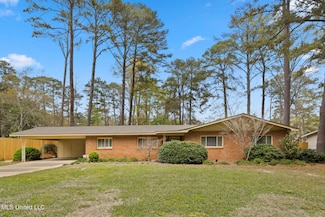 2136 E Northside Dr, Jackson, MS 39211