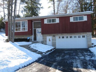 7 Highland Dr, Apalachin, NY 13732