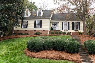 4626 Meadowridge Dr, Charlotte, NC 28226