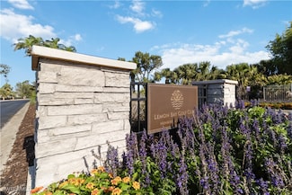 9731 Eagle Preserve Dr, Englewood, FL 34224