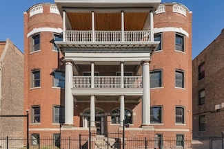 446 E 48th St Unit 3E, Chicago, IL 60615