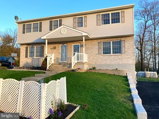 4314 12th Ave, Temple, PA 19560