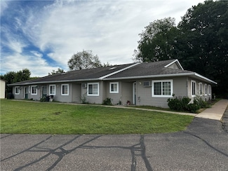 208 Bowman Ln Unit 3, Menomonie, WI 54751