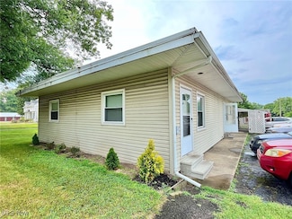 210 W Main Rd, Conneaut, OH 44030