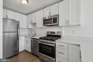 4600 S Four Mile Run Dr Unit 1139, Arlington, VA 22204