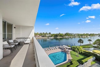 9111 E Bay Harbor Dr Unit 4D, Bay Harbor Islands, FL 33154