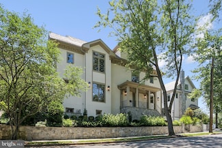 5537 Hawthorne Place NW, Washington, DC 20016