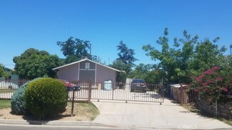 1236 Jeffrey St, Bakersfield, CA 93305