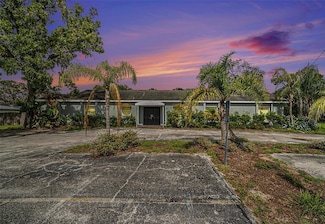 11911 Pine Forest Dr, New Port Richey, FL 34654