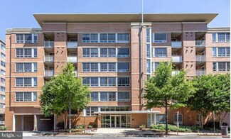 355 I St SW Unit S618, Washington, DC 20024