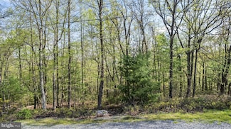 290 Hirschmann Rd, Biglerville, PA 17307