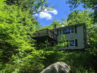 3626 Jacobs Ladder Rd, Becket, MA 01223