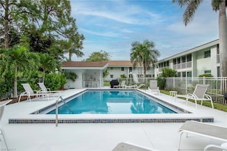 4126 Belair Ln Unit C3, Naples, FL 34103