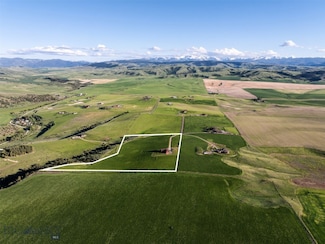 935 Bates Rd, Manhattan, MT 59741