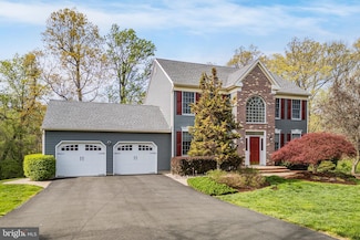 14 Ashwood Ct, Lawrence Township, NJ 08648