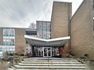 5100 5th Ave Unit 310, Pittsburgh, PA 15232