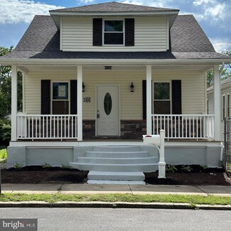 1209 N 32nd St, Camden, NJ 08105