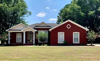 318 Waynesboro Way, Dothan, AL 36305