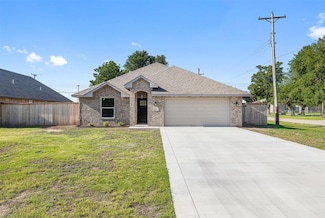 202 E Main St, Calumet, OK 73014