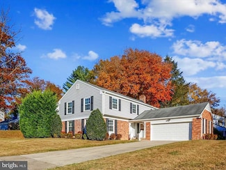 8701 Sleepy Hollow Ln, Potomac, MD 20854