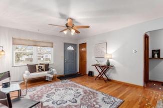 860 Palmer Rd, Columbus, OH 43212