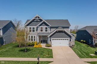 6472 W Treeline Ln, McCordsville, IN 46055